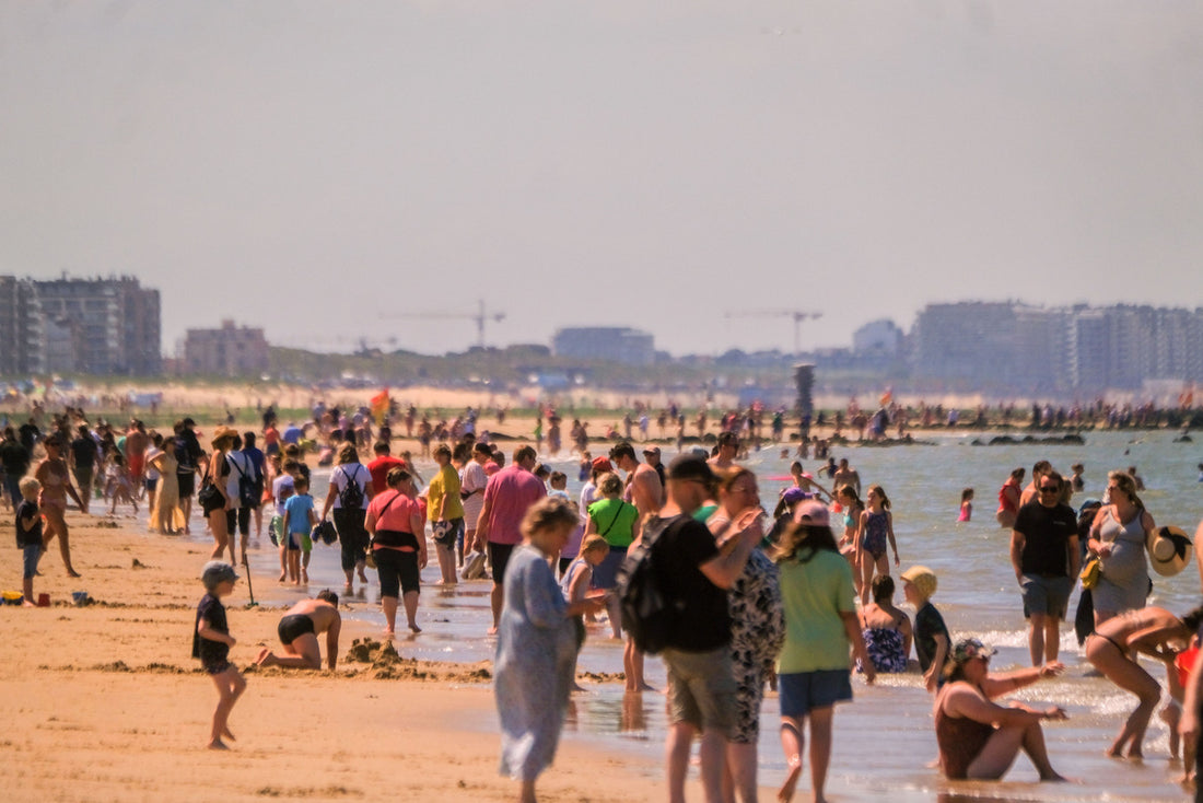 Kustredders tellen liefst 134 verloren gelopen kinderen op snikhete dag aan zee: “Blijf bij uw kind”